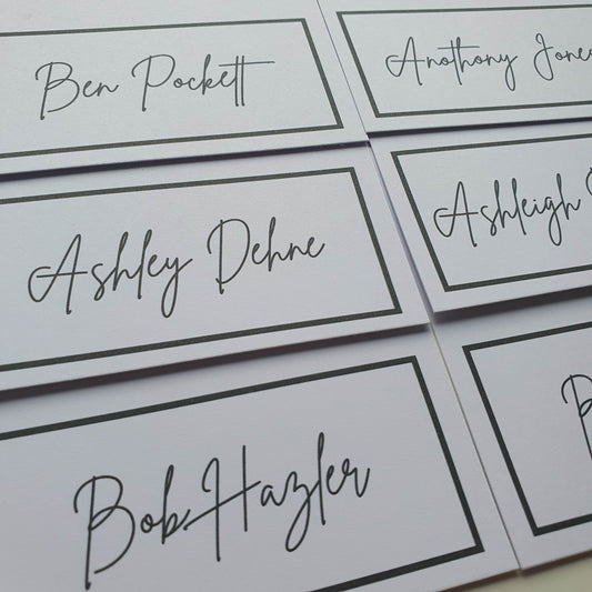 Place cards with border | Name cards | Folded Circle Flat Wavey | Real foil
