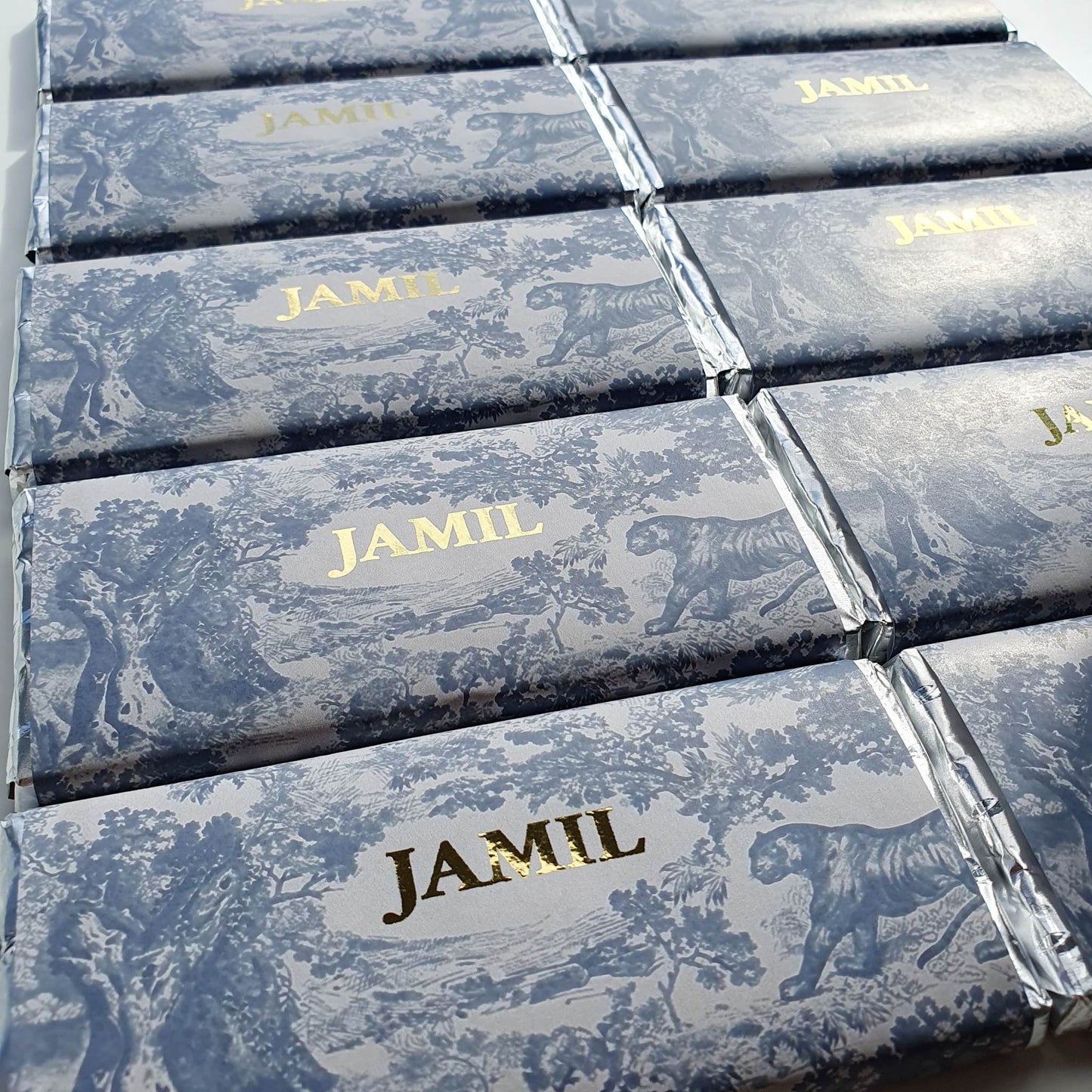 Dior | Personalised chocolate bars with gold foil