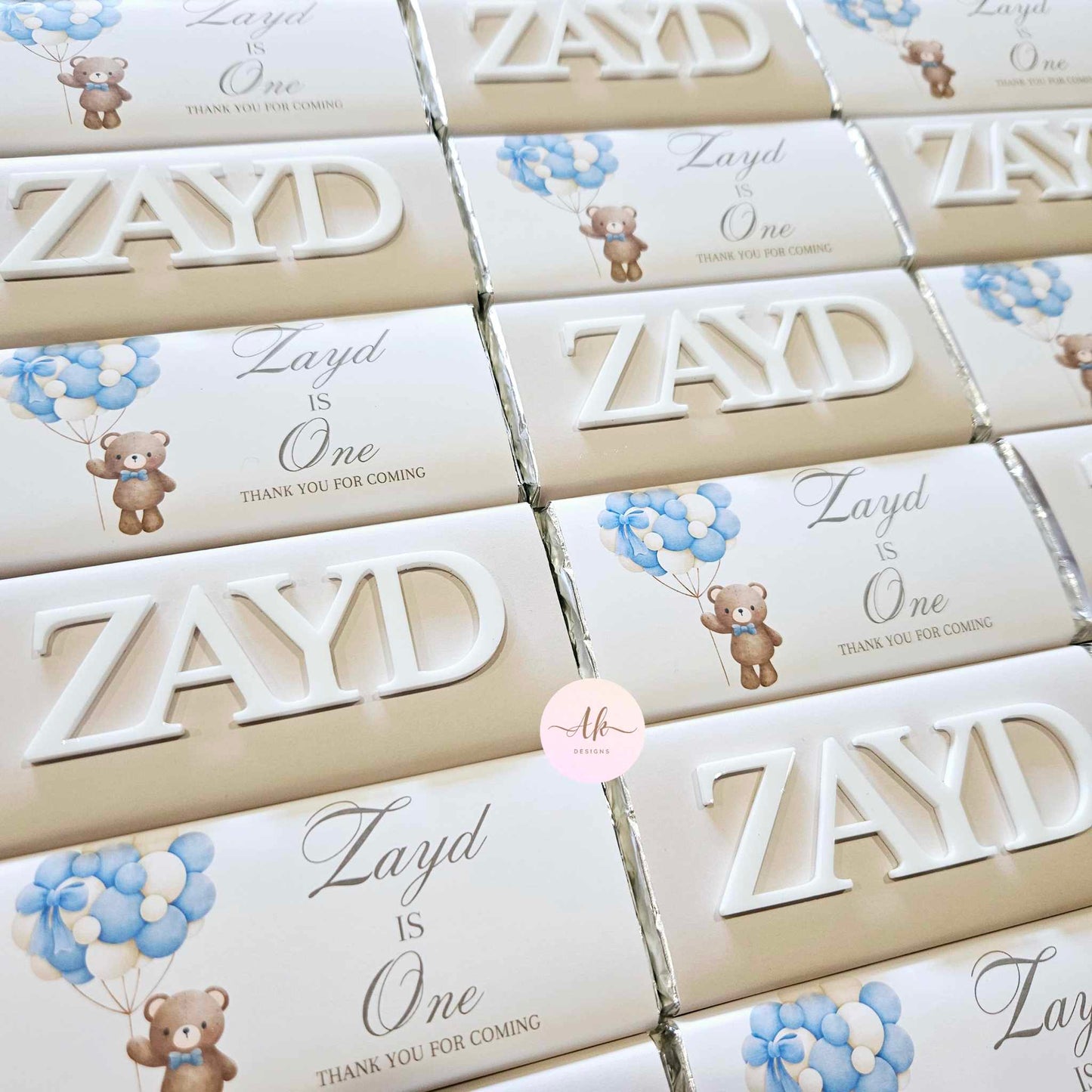 CHOCOLATE BARS WITH ACRYLIC NAME